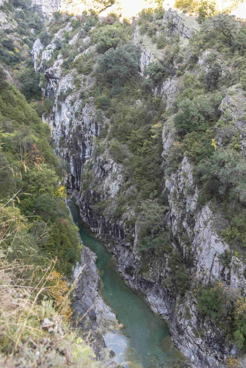 Huesca - parque nacional de Ordesa y Monte Perdido - valle de Añisclo 12 - cañon de Añisclo - desfiladero de las Cambras.jpg